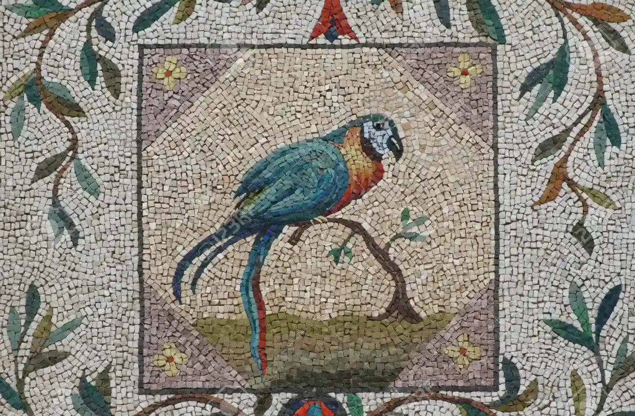 Mosaico di pappagallo sulle pareti del ninfeo della casina Pio IV giardini del Vaticano