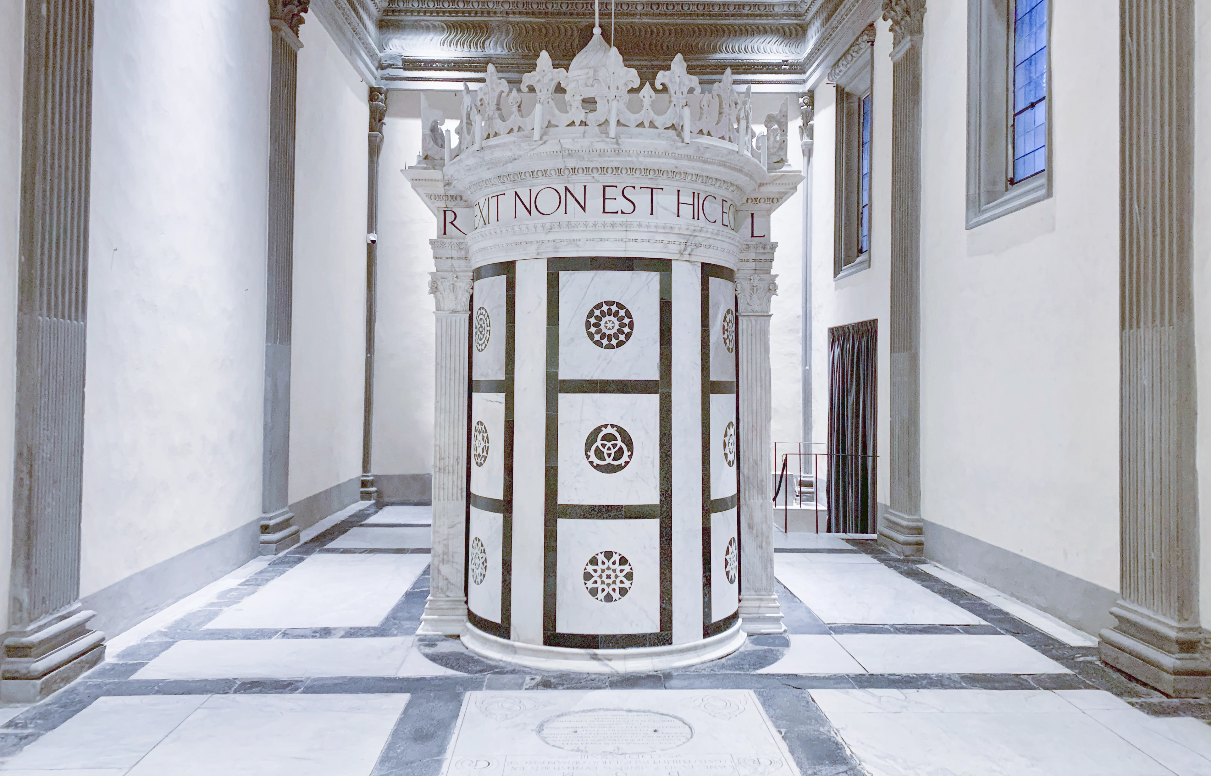 Cappella Rucellai Piazza San Pancrazio Firenze