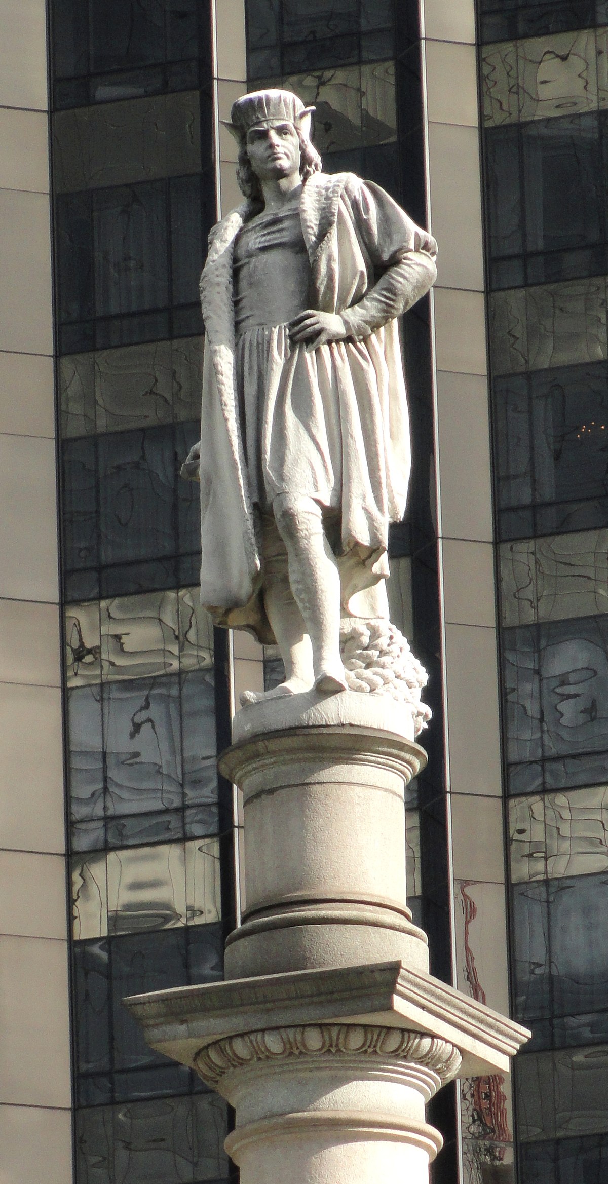 GLI STUDENTI FAVOREVOLI ALLA STATUA DI COLOMBO