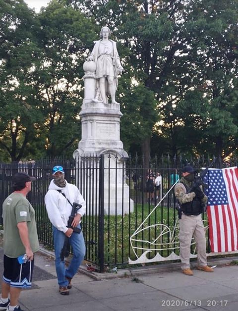 Cristoforo Colombo statua Philadelphia Marconi Plaza protezione armata 1