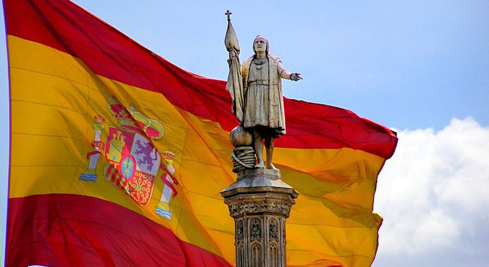 Monumento Cristoforo Colombo Plaza de Colon Madrid Spagna