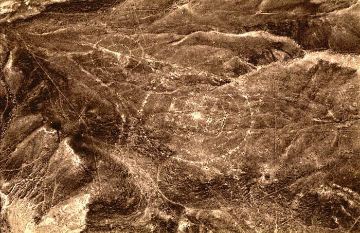 UN MANDALA ORIENTALE IN PERU FRA LE LINEE DI NAZCA
